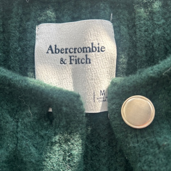 Abercrombie and fitch novelty button cable sweater jacket. - Picture 2 of 6